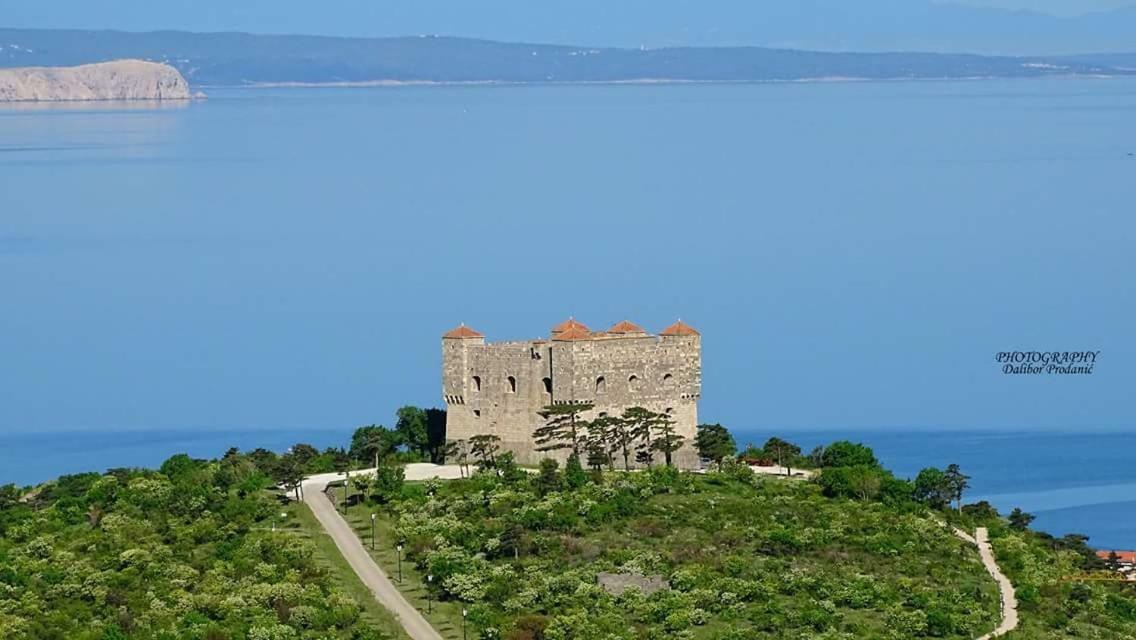 Apartment Danijela Senj  Dış mekan fotoğraf